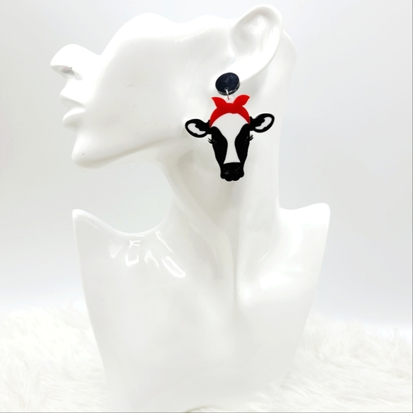 Cow Statement Earrings - Picture 3 of 3